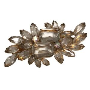 VTG GOLD TONE CLEAR GLASS RHINESTONE NAVETTE OPEN BACK BROOCH QUALITY